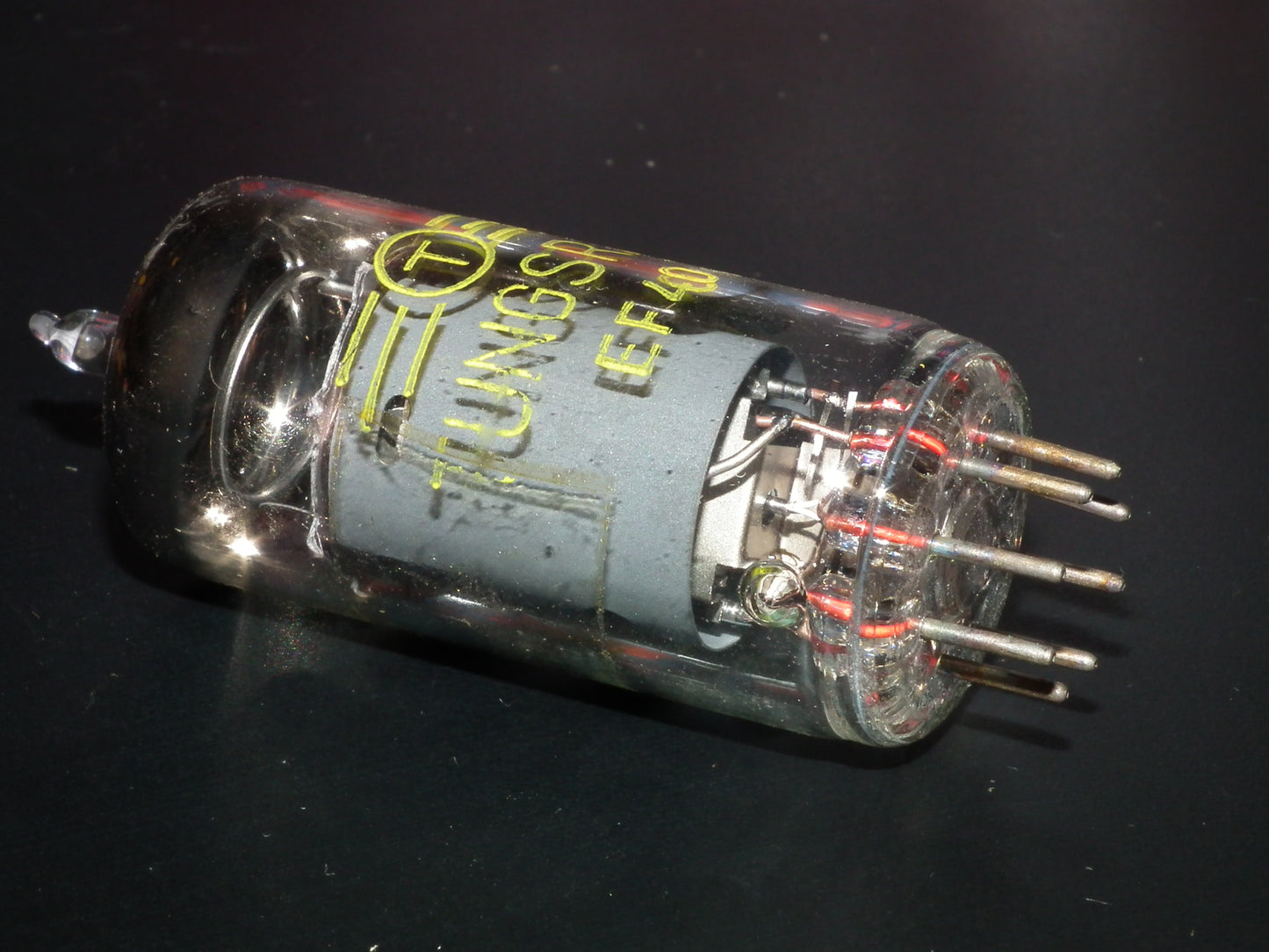 EF40 Tungsram Low Noise Audio Pentode NOS NIB