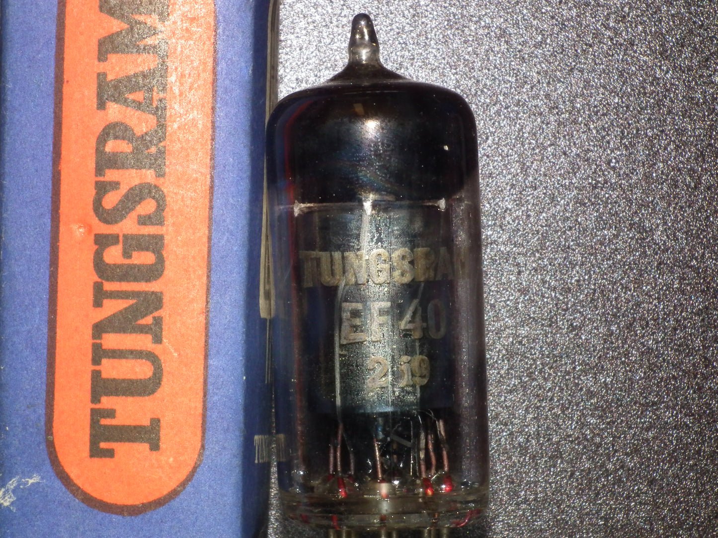 EF40 Tungsram RARE Thick Ring Getter late 50s Low Noise Audio