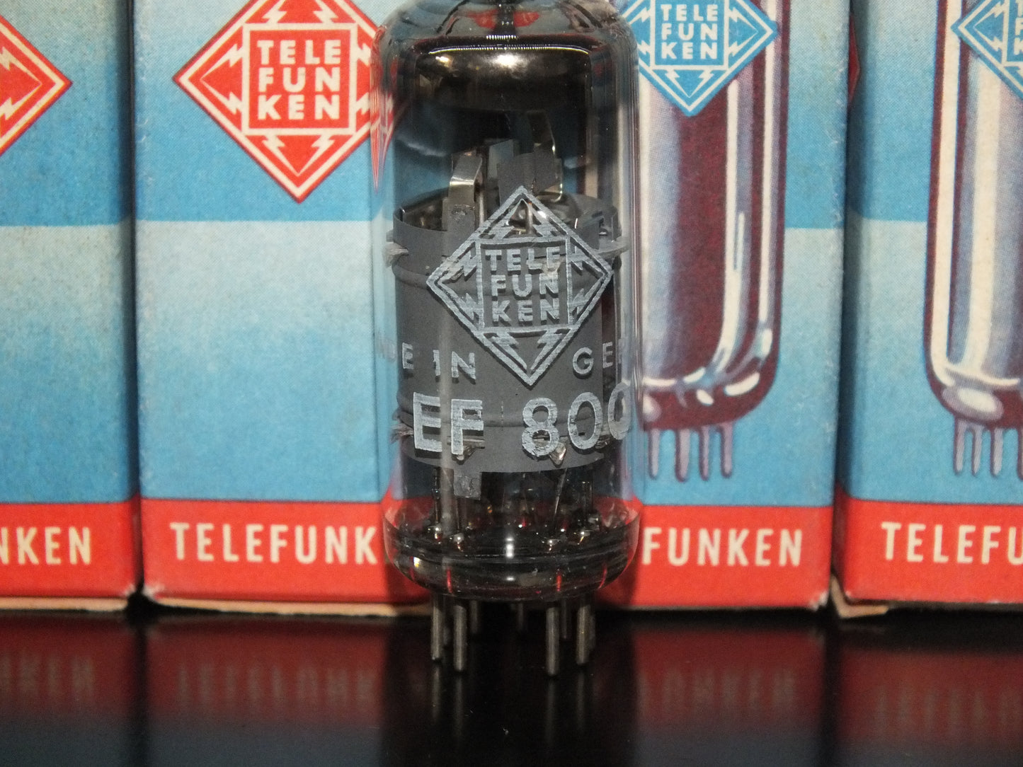 EF800 Telefunken NOS NIB Low Noise DB <> MIKTEK CV4 MK9 microphone Ulm