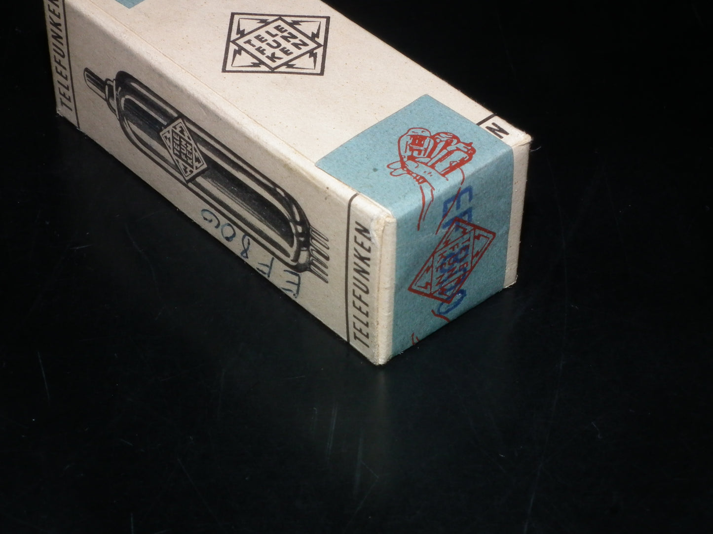EF800 Telefunken Old Type SEALED BW BOX MIKTEK CV4 MK9