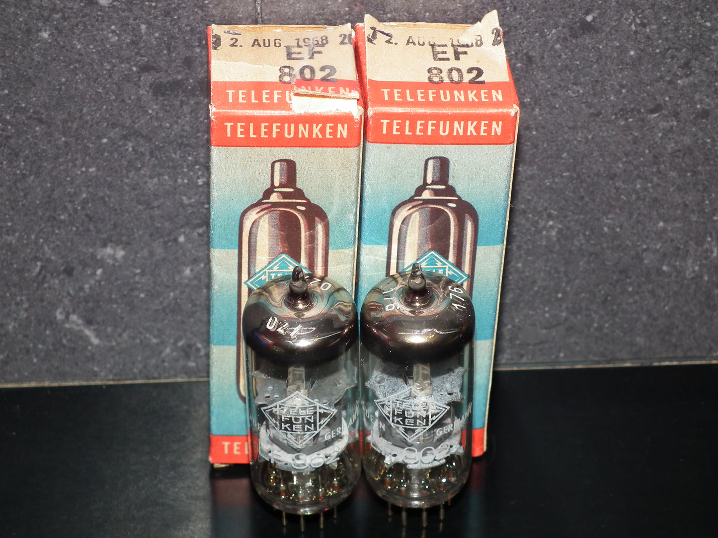 EF802 Telefunken Diamond Bottom NOS NIB (~EF800) Microphone Low Noise Pentode