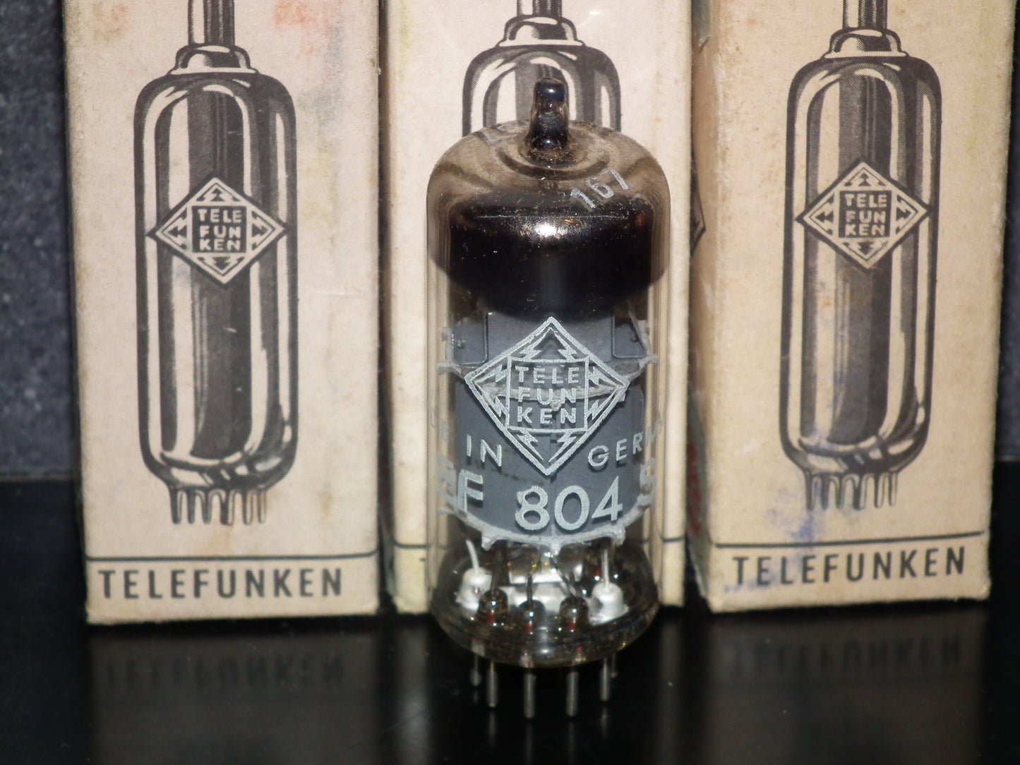 EF804S Telefunken NOS NIB Low Noise Microphone Pentode Diamond Bottom Sealed
