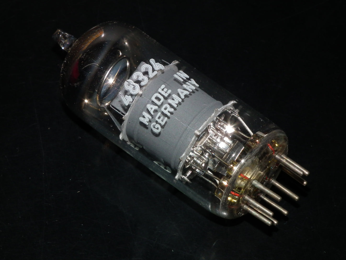 EF804S Telefunken NOS NIB Low Noise Diamond Bottom branded Siemens