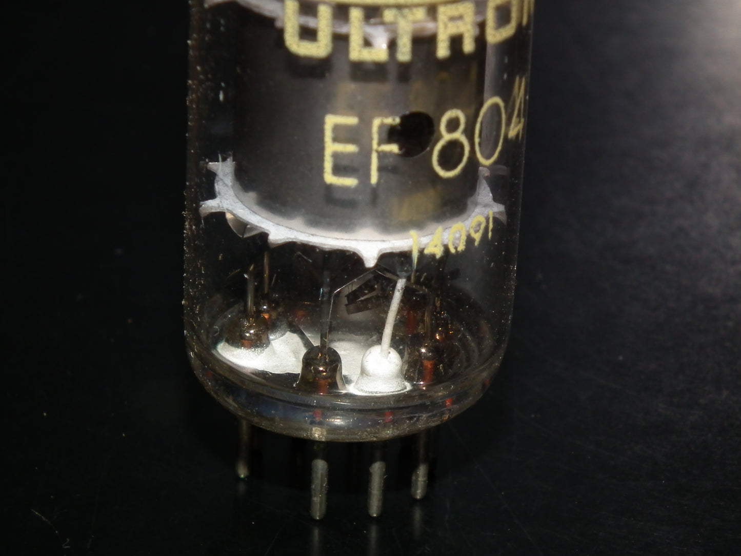 EF804 Telefunken NOS Low Noise Silver Anode Rebranded Ultron