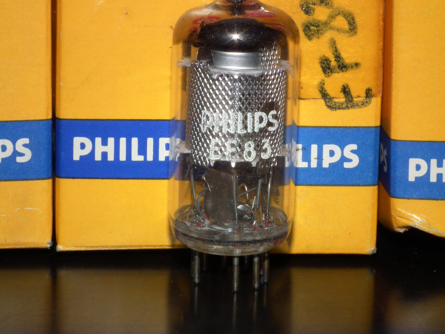 EF83 Philips NOS NIB Low Noise Audio Pentode Microphone