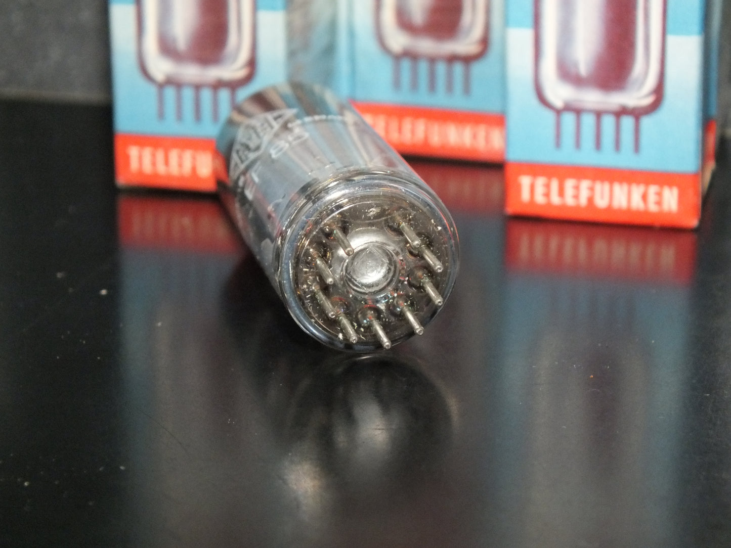 EF85 Telefunken 6BY7 NOS NIB West Germany Diamond Bottom