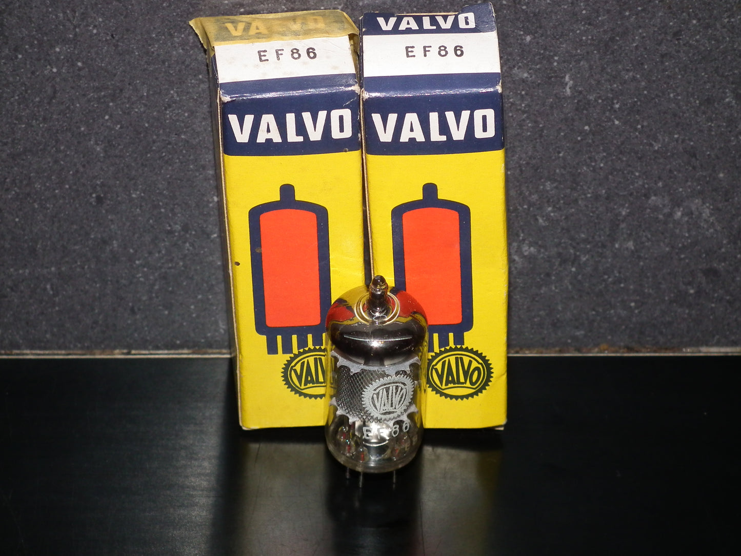 NOS NIB EF86 6267 Valvo Hamburg Low Noise Audio - mesh plate