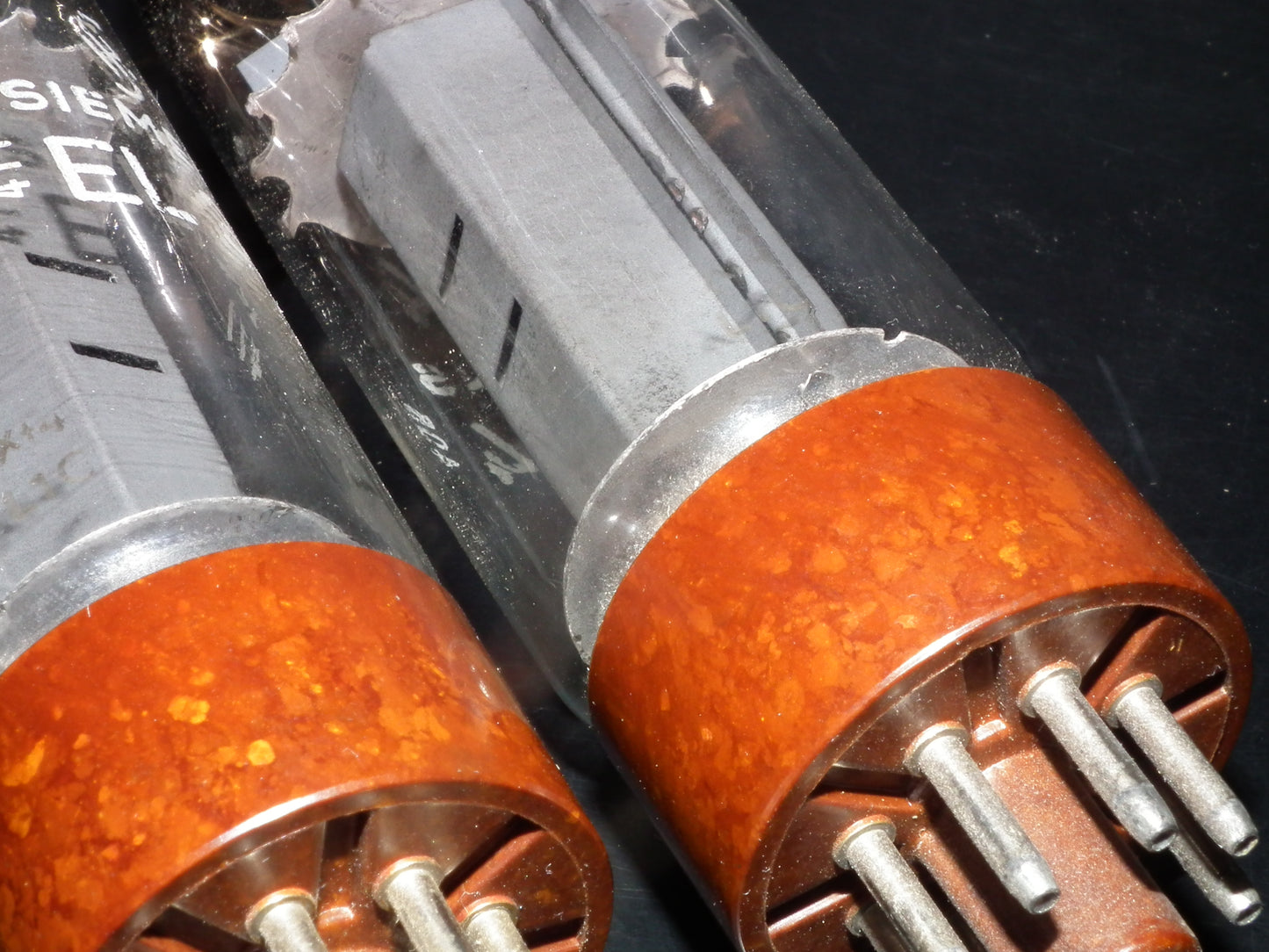 EL34 6CA7 Philips Xf4 Platinum Matched Pair DD Getter Brown Base