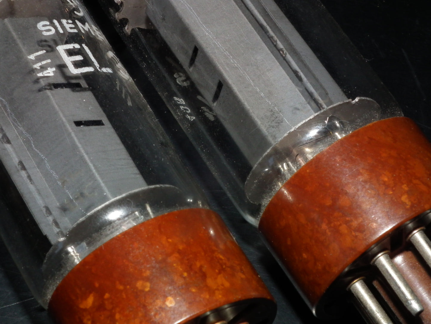 EL34 6CA7 Philips Xf4 Platinum Matched Pair DD Getter Brown Base