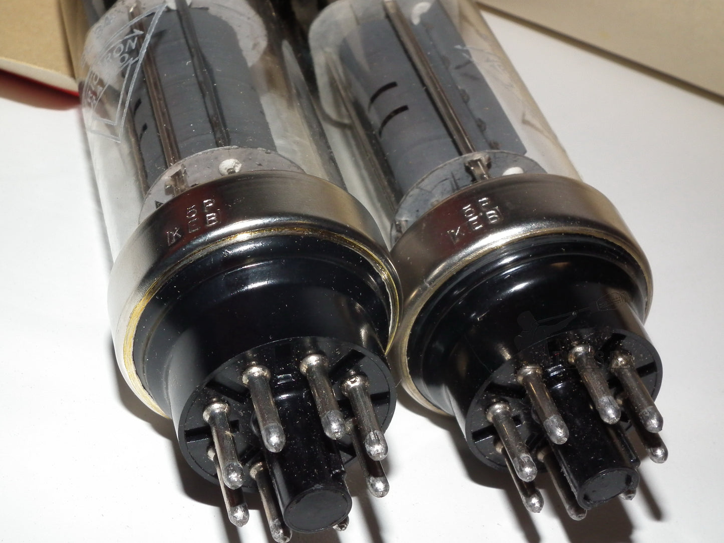 EL34 Philips Metal Base HOLY GRAIL Eindhoven HUGE O Getter NOS MP