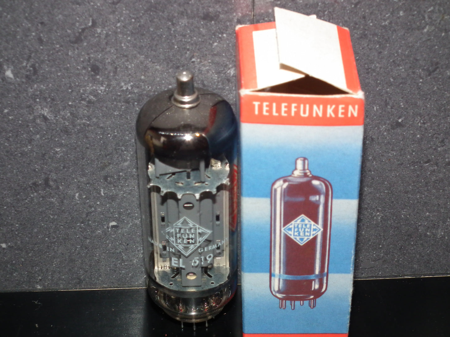 EL519 6KG6 Telefunken Philips Triple Mica NOS NIB Tested STRONG