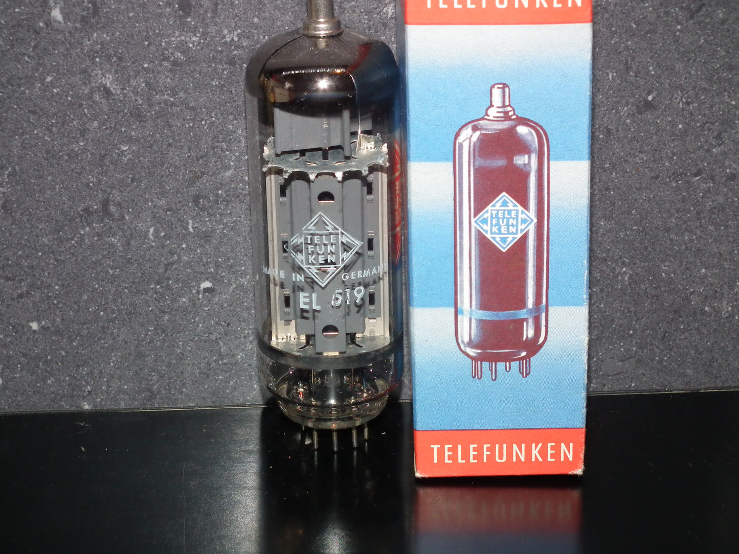 EL519 6KG6 Telefunken Philips Triple Mica NOS NIB Tested STRONG