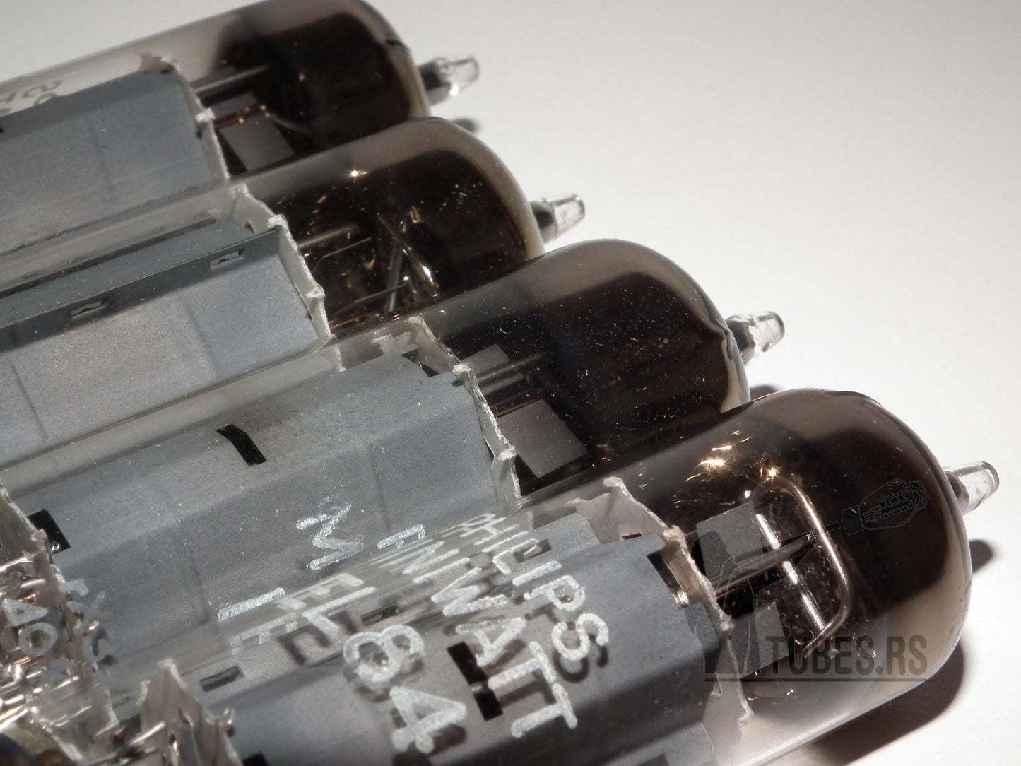 EL84 Philips Holland D Getter Platinum Matched Quad 6BQ5 NOS HOLY GRAIL
