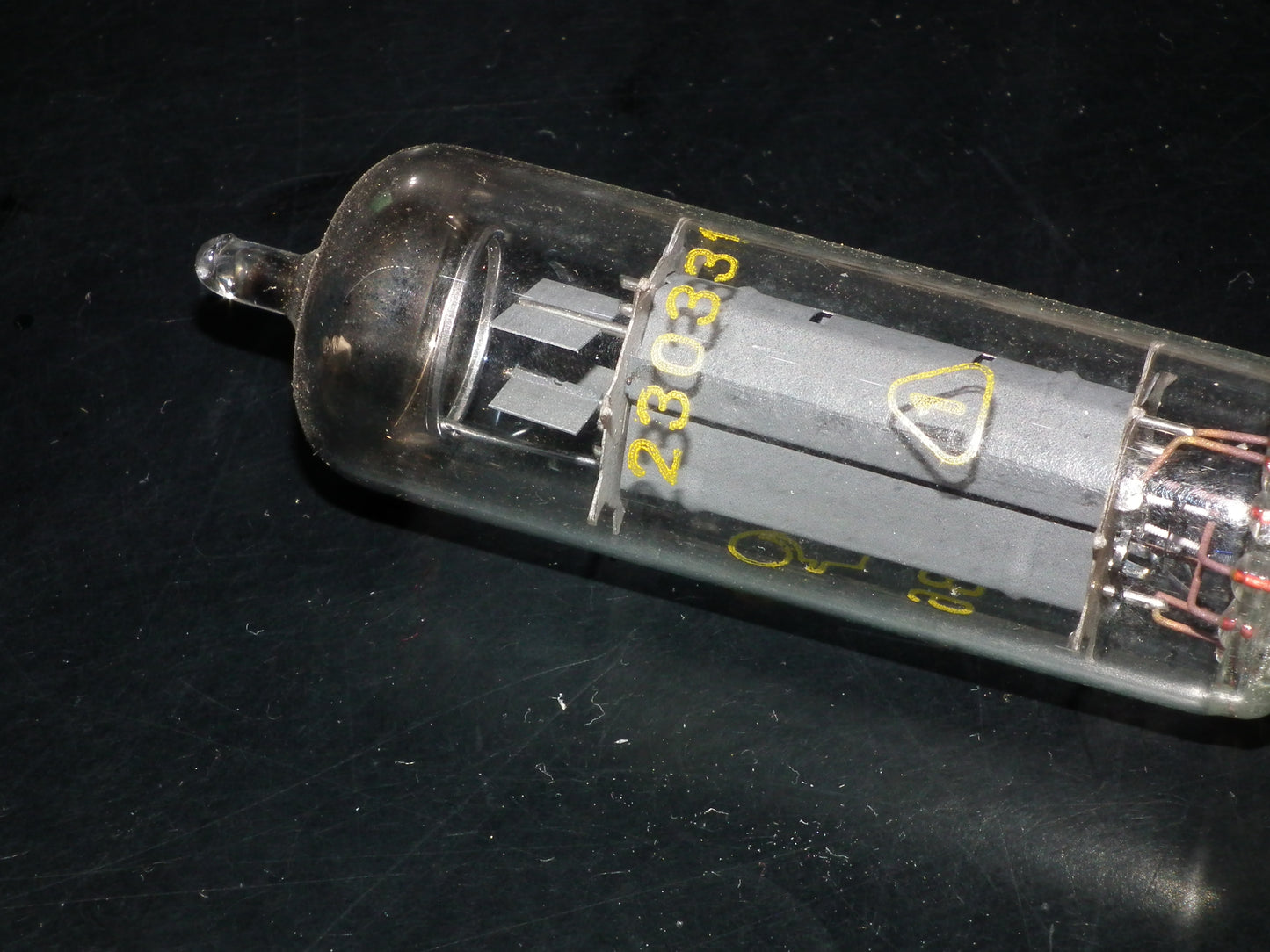 EL86 6CW5 RFT Germany NOS Power audio pentode