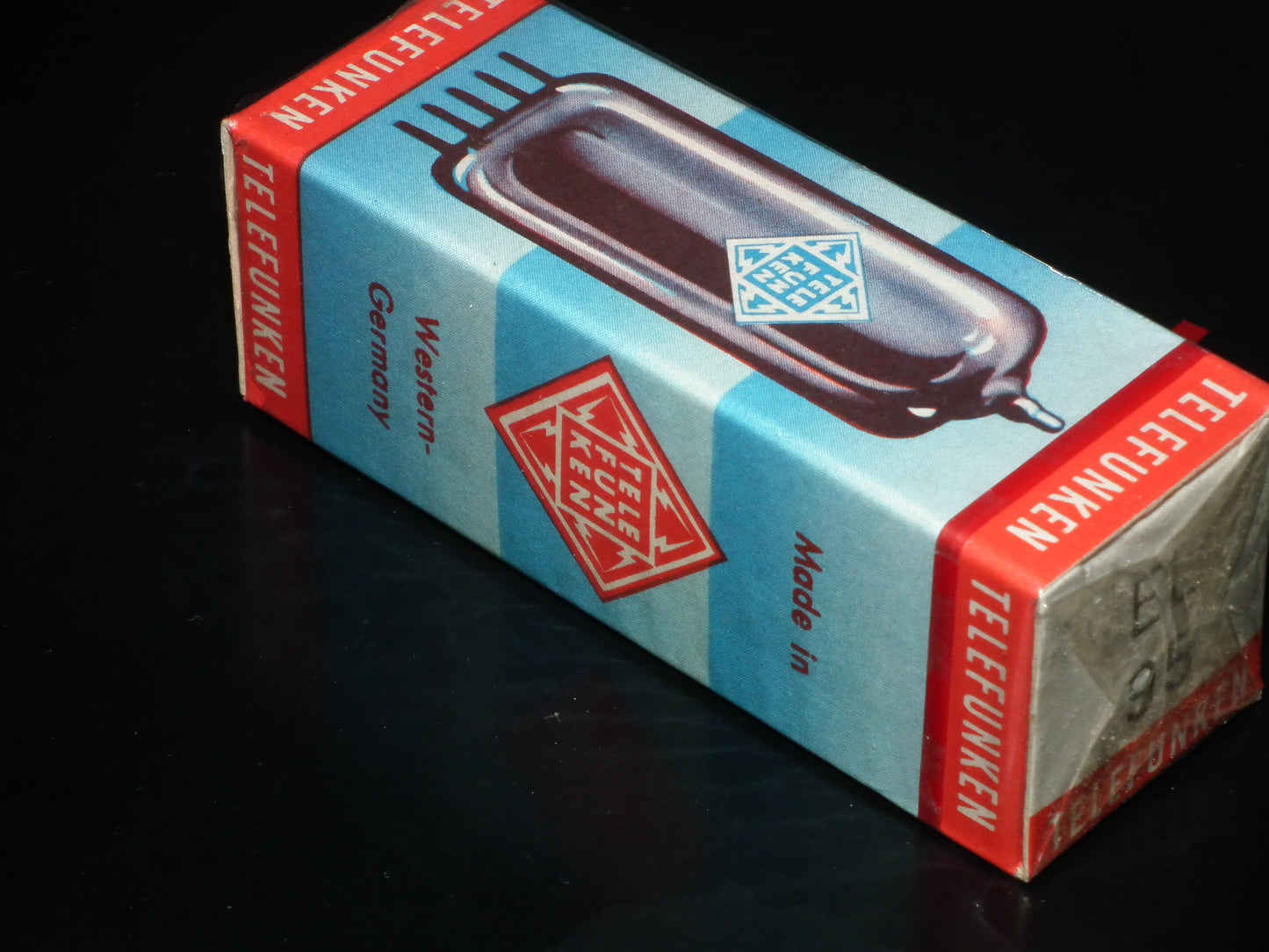 EL95 TELEFUNKEN 6DL5 New Old Stock SEALED Celophane