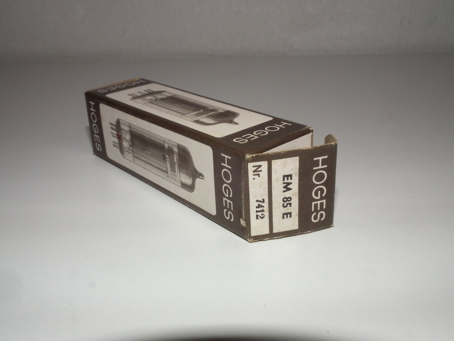 EM85 Hoges NOS NIB Never opened box Tuning eye tube Indicator