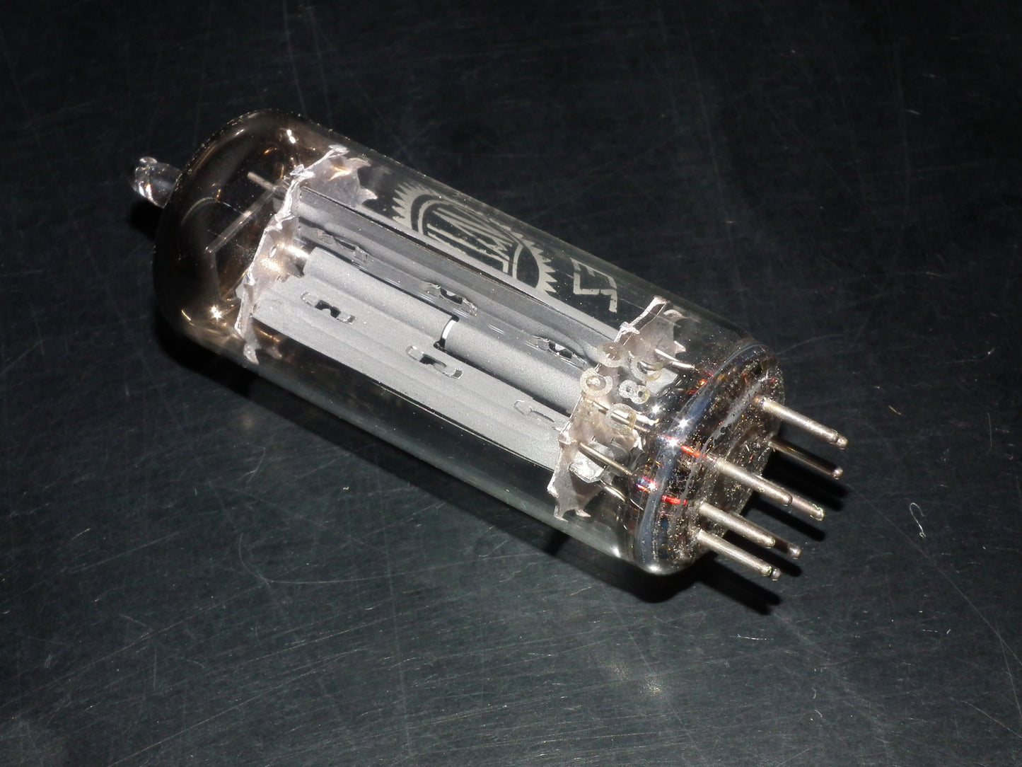 EZ80 Valvo 6V4 NOS RARE D Getter Hamburg plant 1958