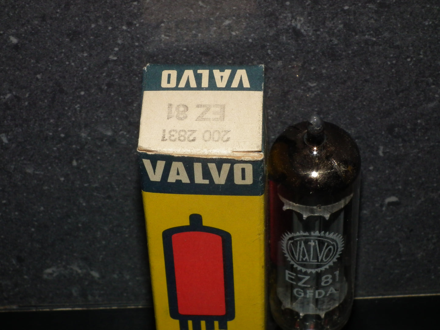 EZ81 Mullard 6CA4 NOS NIB Rebranded Valvo Blackburn UK