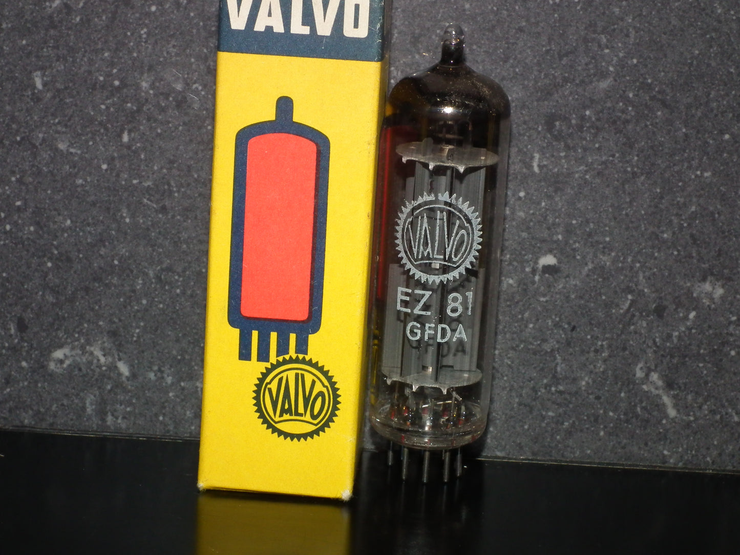 EZ81 Mullard 6CA4 NOS NIB Rebranded Valvo Blackburn UK