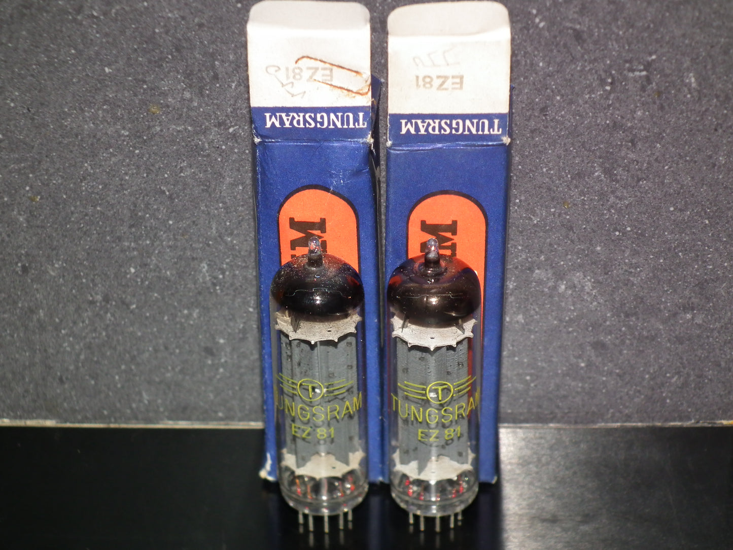One (1 pcs) Tungsram EZ81 6CA4 RARE Foil Getter NOS NIB Great Sound