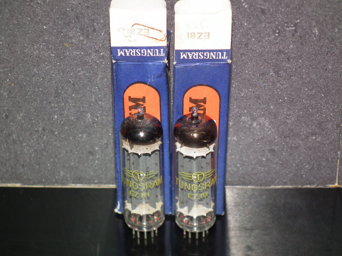 One (1 pcs) Tungsram EZ81 6CA4 RARE Foil Getter NOS NIB Great Sound