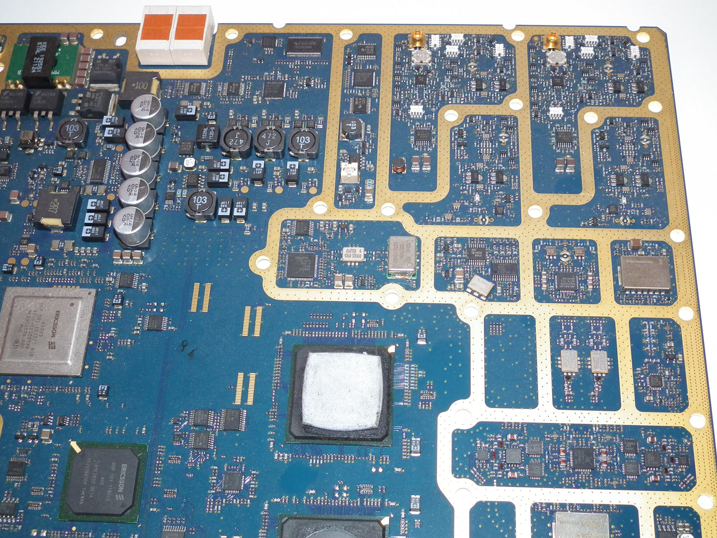Ericsson RBS6000 PCB Xilinx VIRTEX-5 XC5VLX85T Gold Chip Recovery