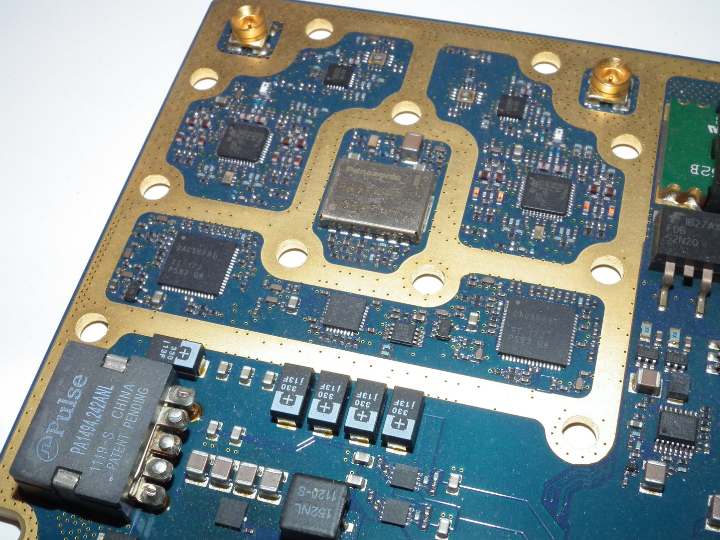 Ericsson RBS6000 PCB Xilinx VIRTEX-5 XC5VLX85T Gold Chip Recovery