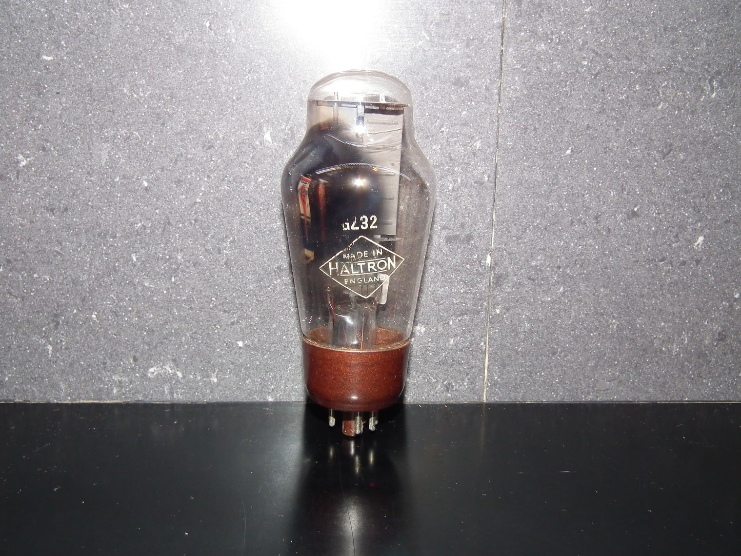 52KU Cossor 52-KU rectifier RARE Brown One Rib Base GZ32 5V4G NOS NIB