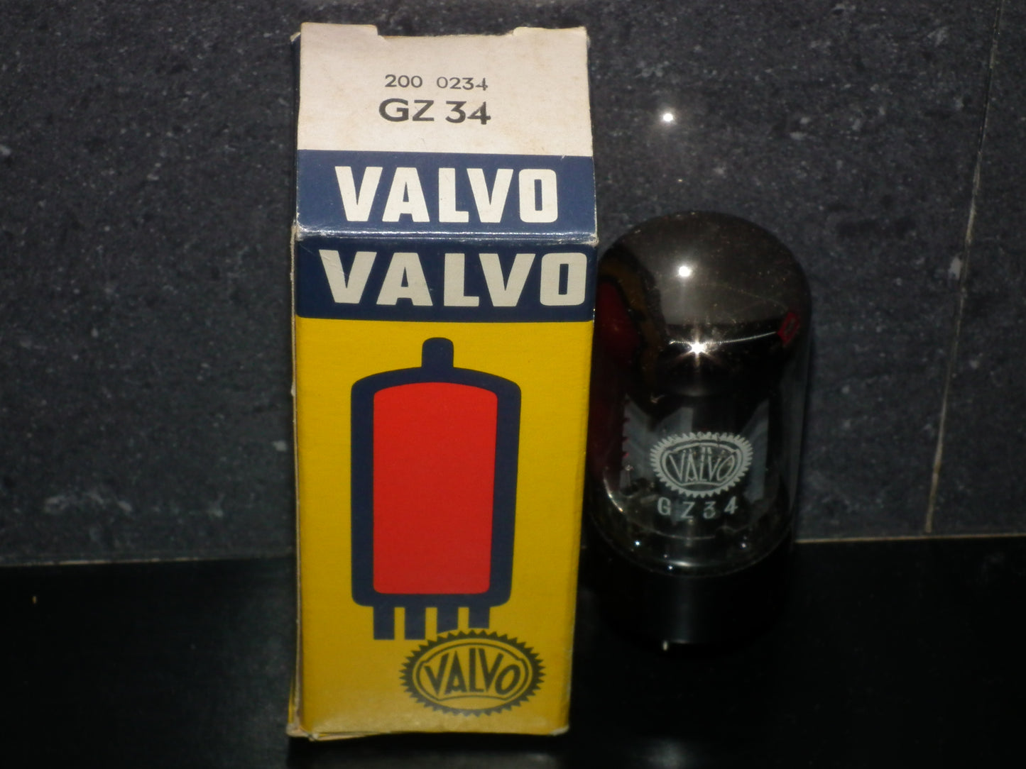 GZ34 Philips Mullard Valvo 5AR4 Blackburn f32 NOS NIB