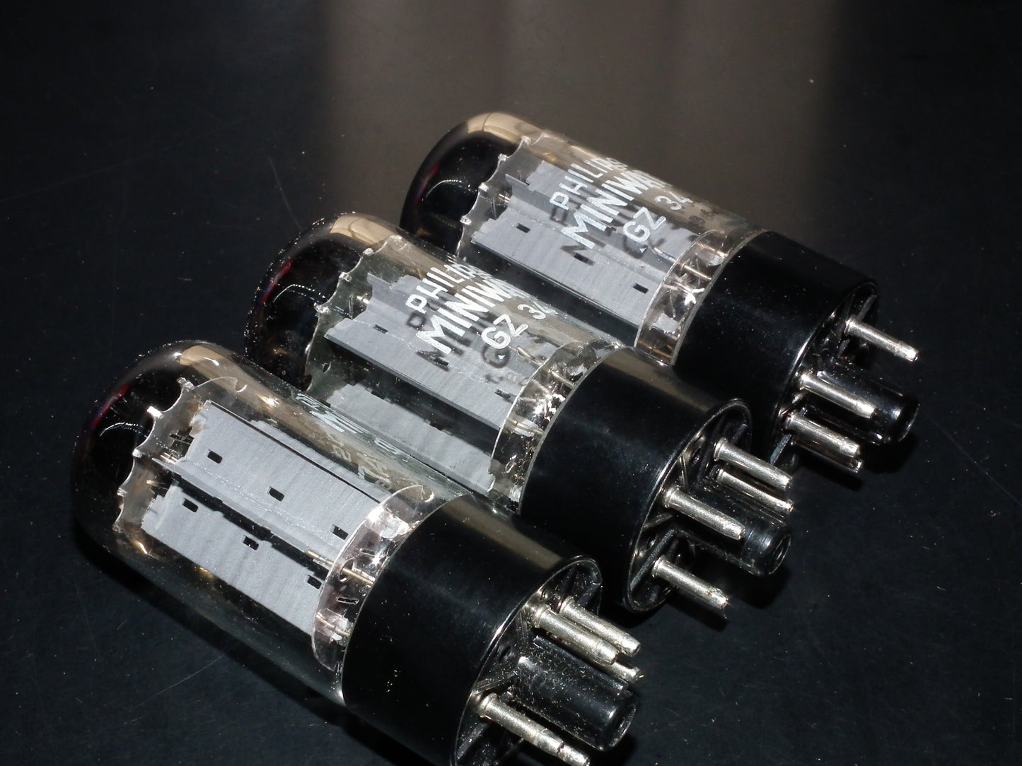 GZ34 Mullard Philips 5AR4 OO Getter NOS NIB f32 B6 Blackburn 1966 Dual O Getter
