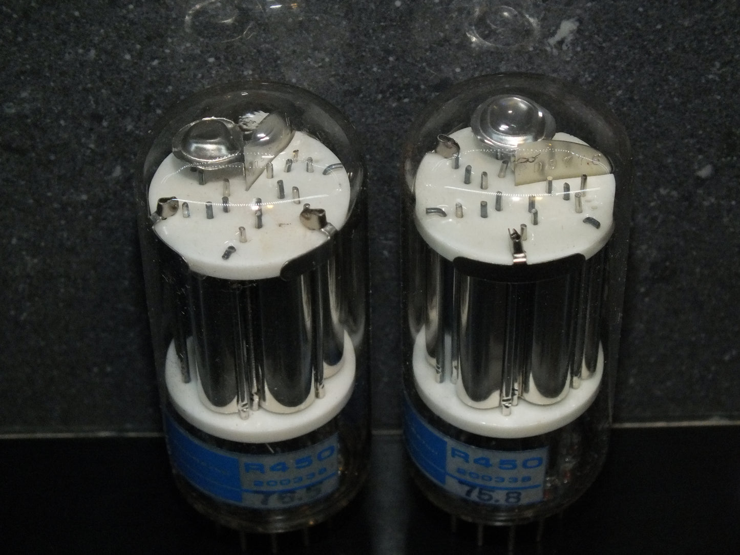 Hamamatsu R450 NOS Photomultiplier Tube RARE Japan