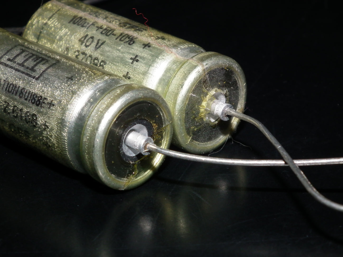 Two (2 pcs) Vintage NOS Capacitors ITT 100uF 40V SWISS MADE