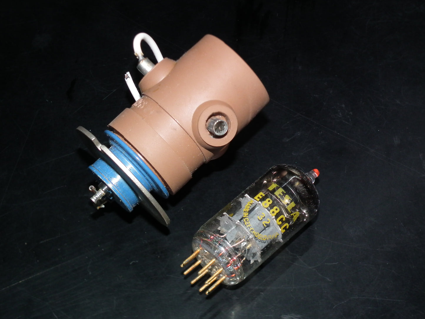 Jennings RJ2C-26N801 High Voltage Vacuum SPDT Relay 20KV 50A