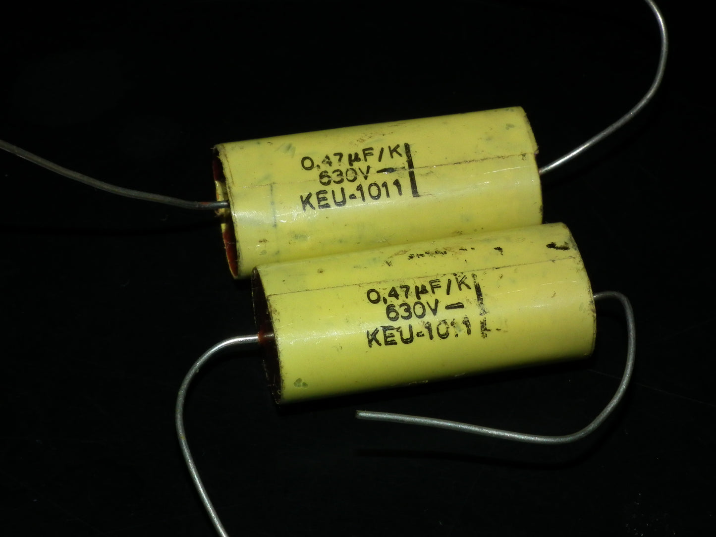 Two NOS vintage capacitors 0.47uF 630V ISKRA Slovenia 470nF