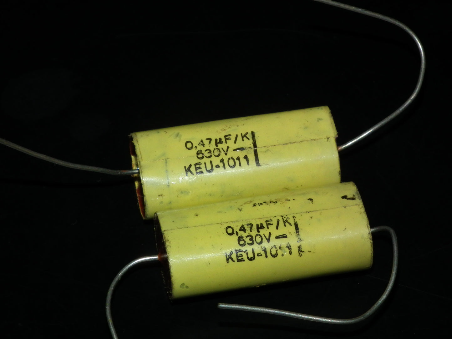 Two NOS vintage capacitors 0.47uF 630V ISKRA Slovenia 470nF