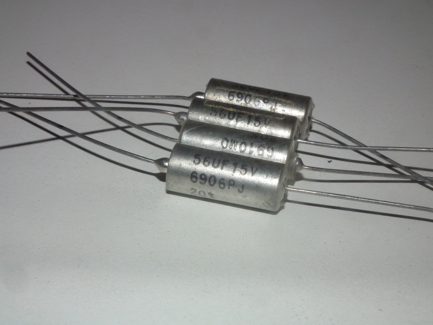 Four vintage silver tantalum KEMET capacitors 56uF/15V (4 pcs)
