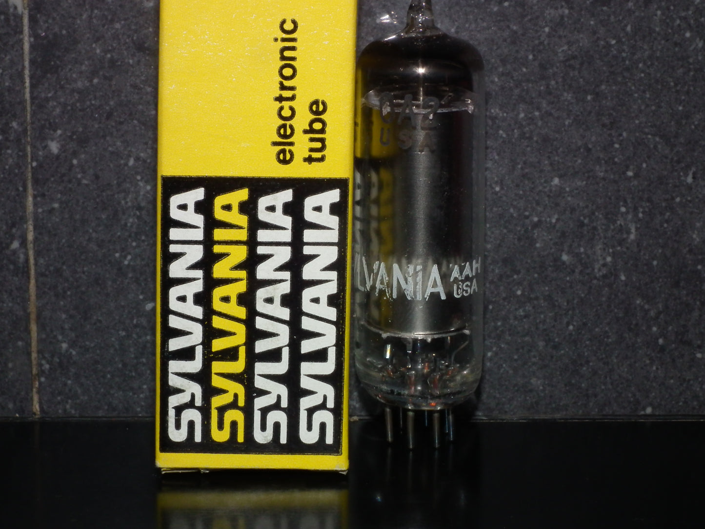 0A2 OA2 Sylvania 150C4 NOS NIB stablilisator tube STV150/30
