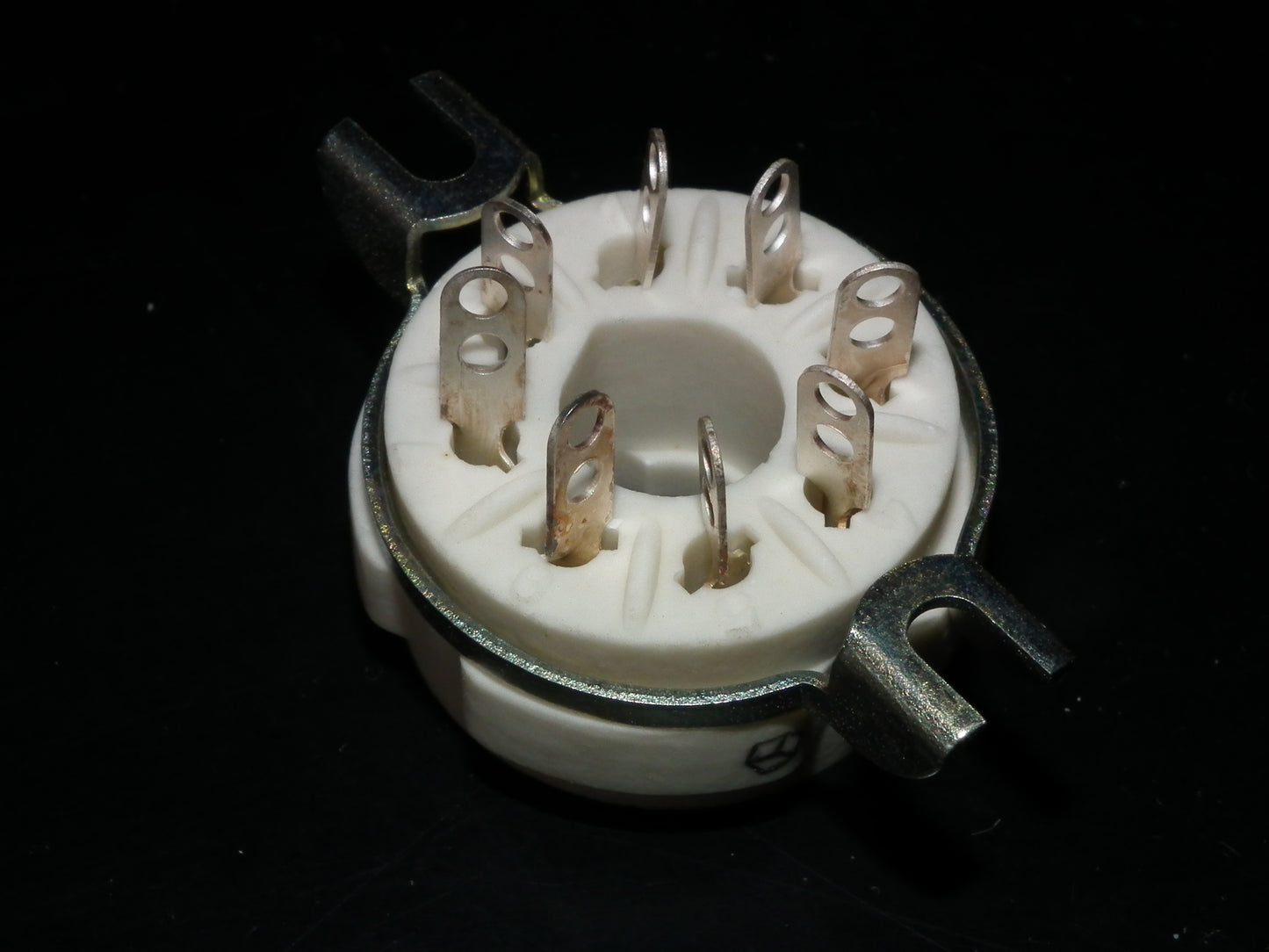 One NOS Octal Ceramic Socket Hi Quality for EL34 GZ34 6SN7 (1 pcs)