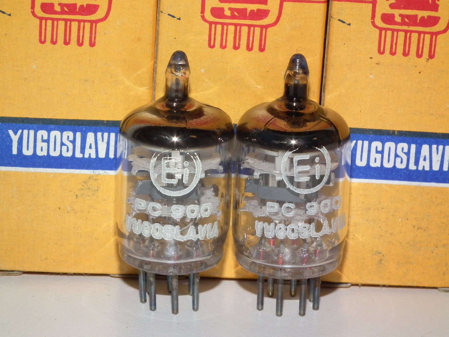 PC900 4HA5 - Matched pair EI Yugoslavia - NOS NIB Philips