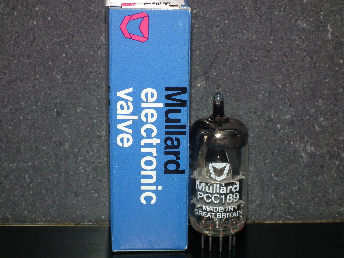 Platinum matched pair PCC189 7ES8 Mullard very quiet ECC88 6DJ8 6922 sub