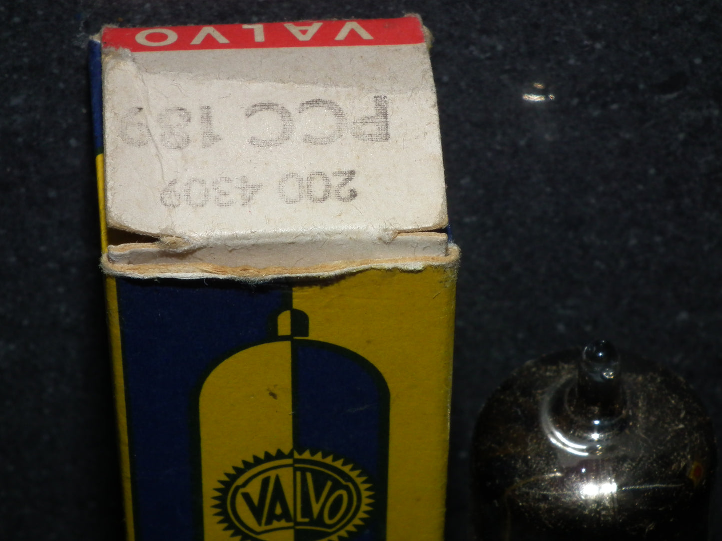 PCC189 7ES8 Valvo NOS NIB Audio Compressor
