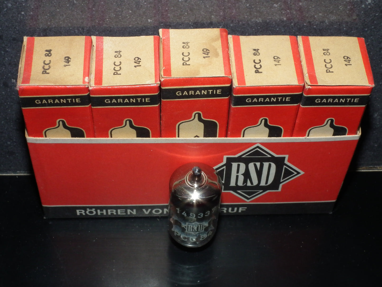 PCC84 RSD 7AN7 NOS NIB