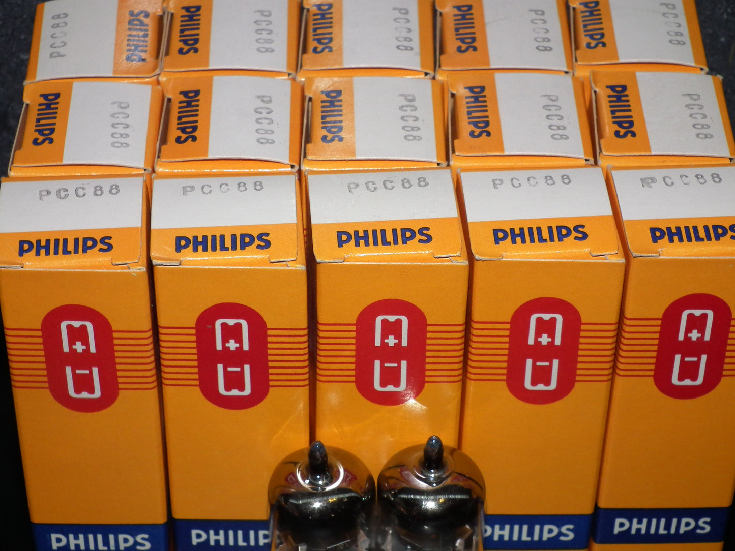 PCC88 Philips 7DJ8 Platinum Matched Pair NOS NIB RARE Made in 60s ECC88 Sub EI