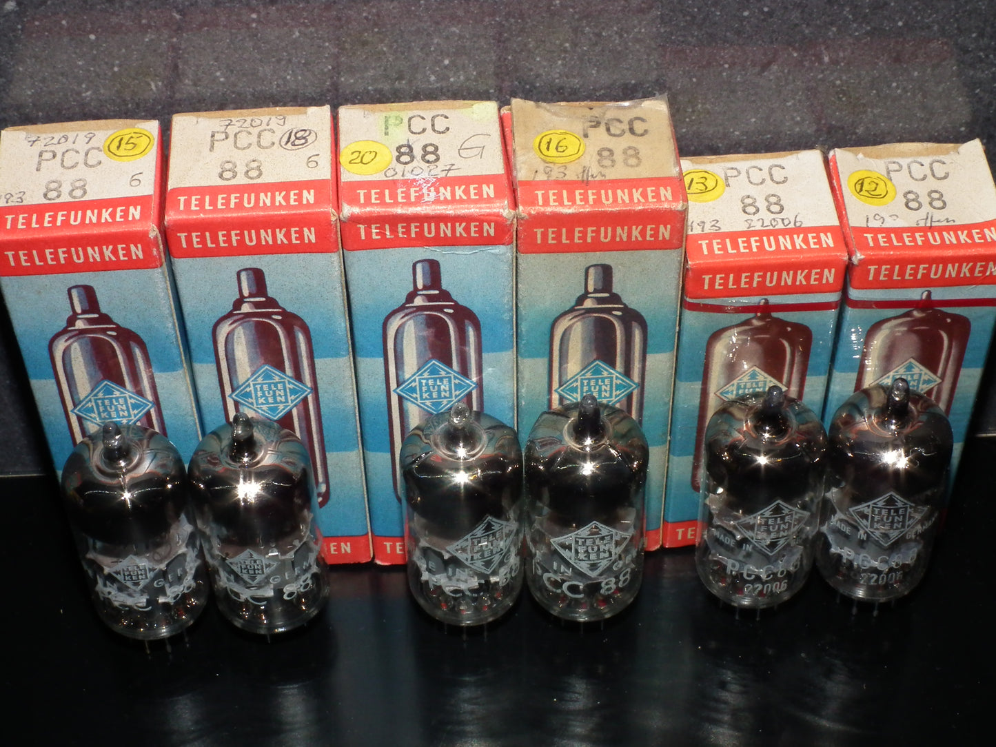 Platinum Matched Pair PCC88 Telefunken 7DJ8 Siemens Munich