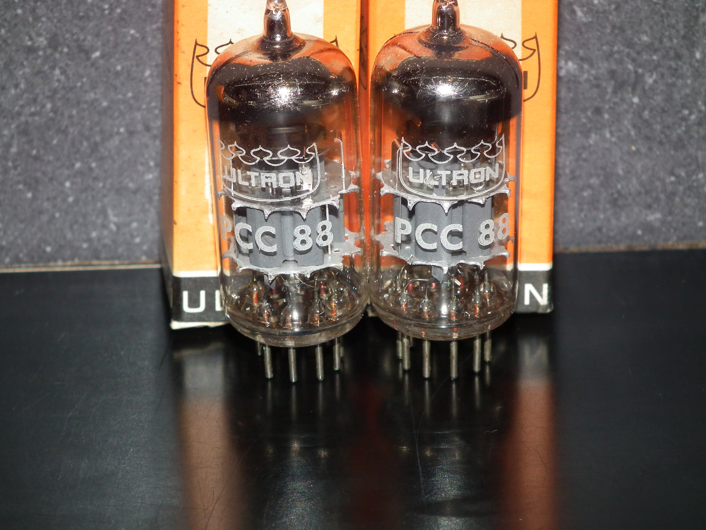 PCC88 ULTRON 7DJ8 Platinum Matched Pair NOS NIB RARE Made in 60s ECC88 Sub