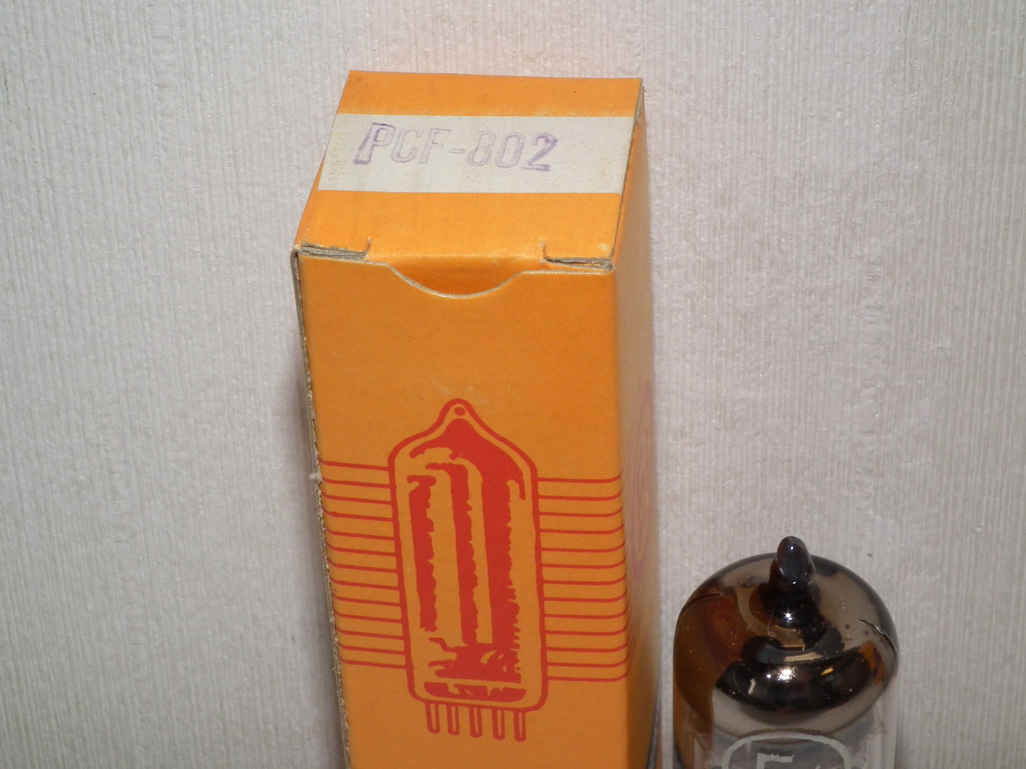 PCF802 EI Yugoslavia NOS NIB - Philips tooling