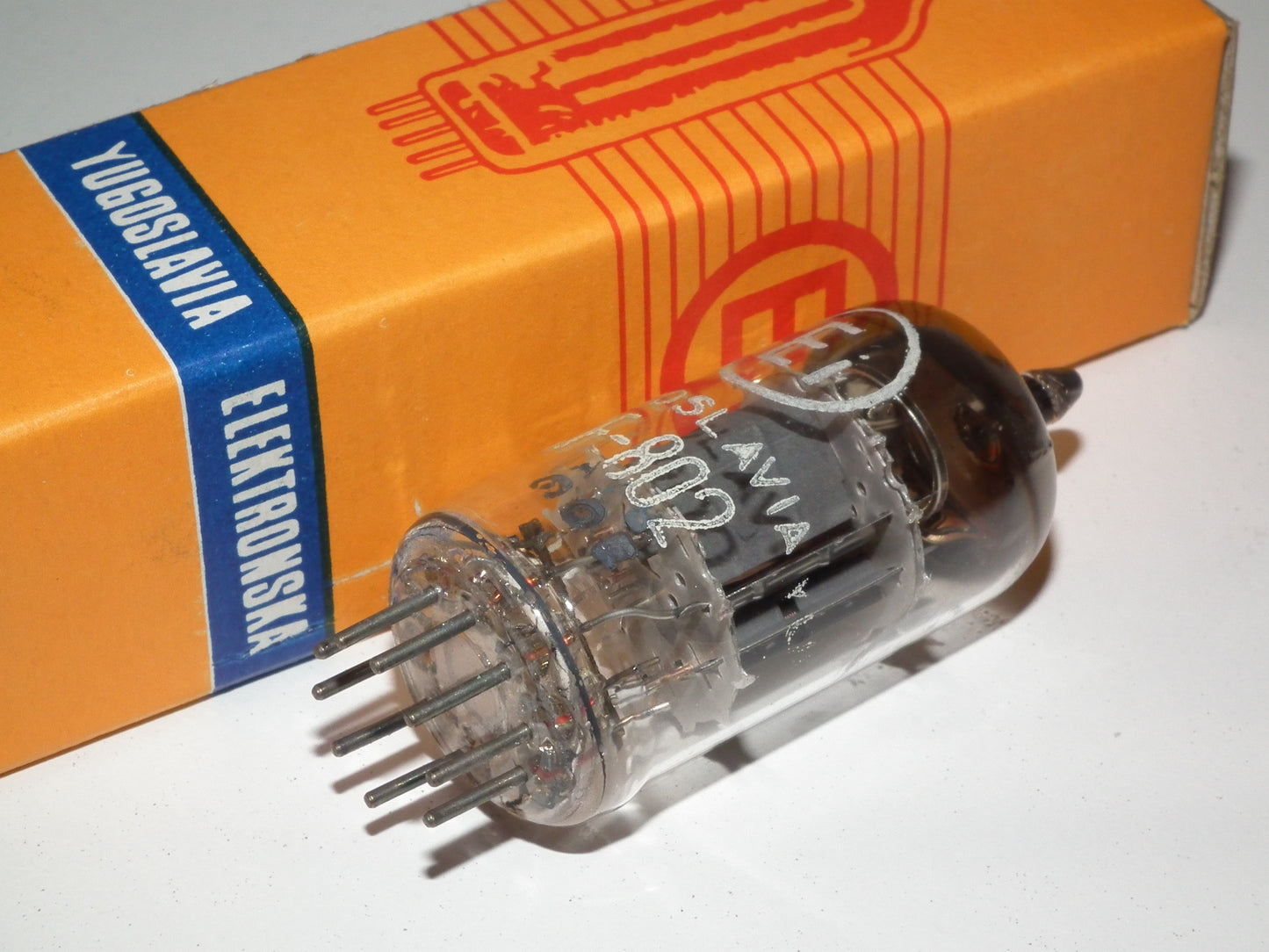 PCF802 EI Yugoslavia NOS NIB - Philips tooling