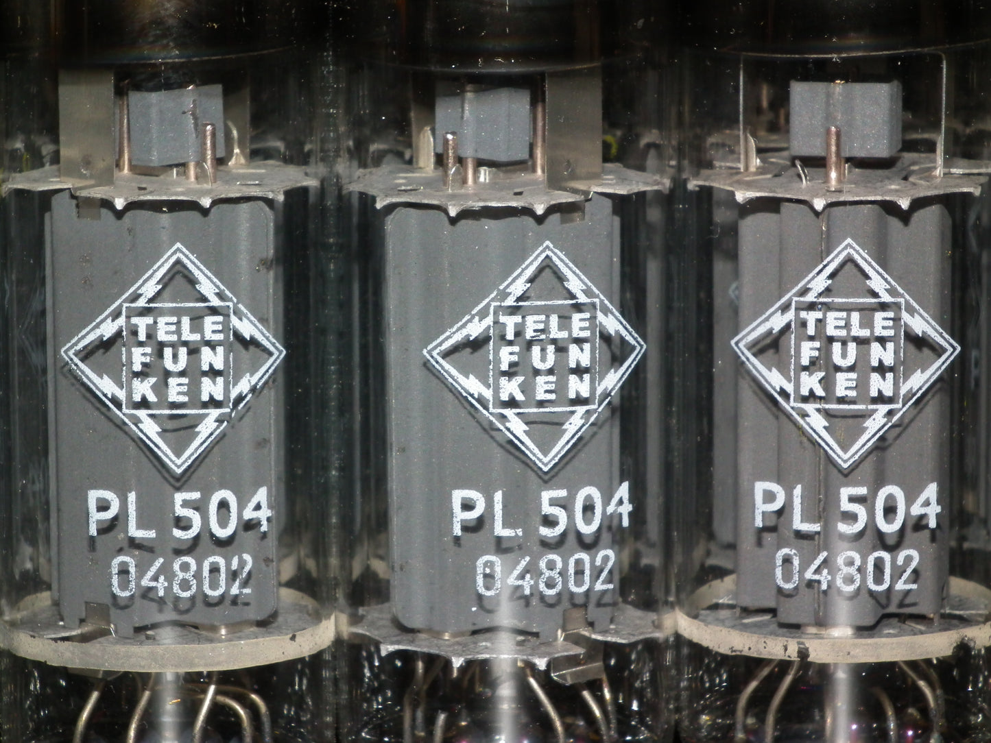 32 pcs PL504 Telefunken NOS GRAAF GM200 OTL Matched 2x16 pcs