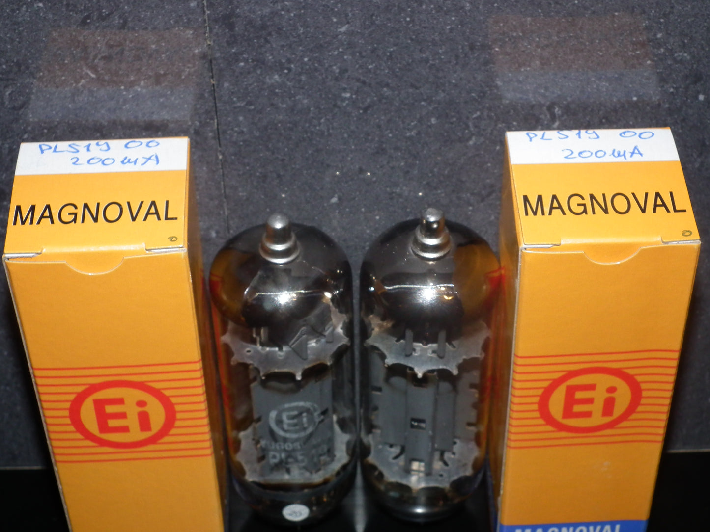 PL519 EI 40KG6 PLATINUM Matched PAIR EAR Used Tested 200mA