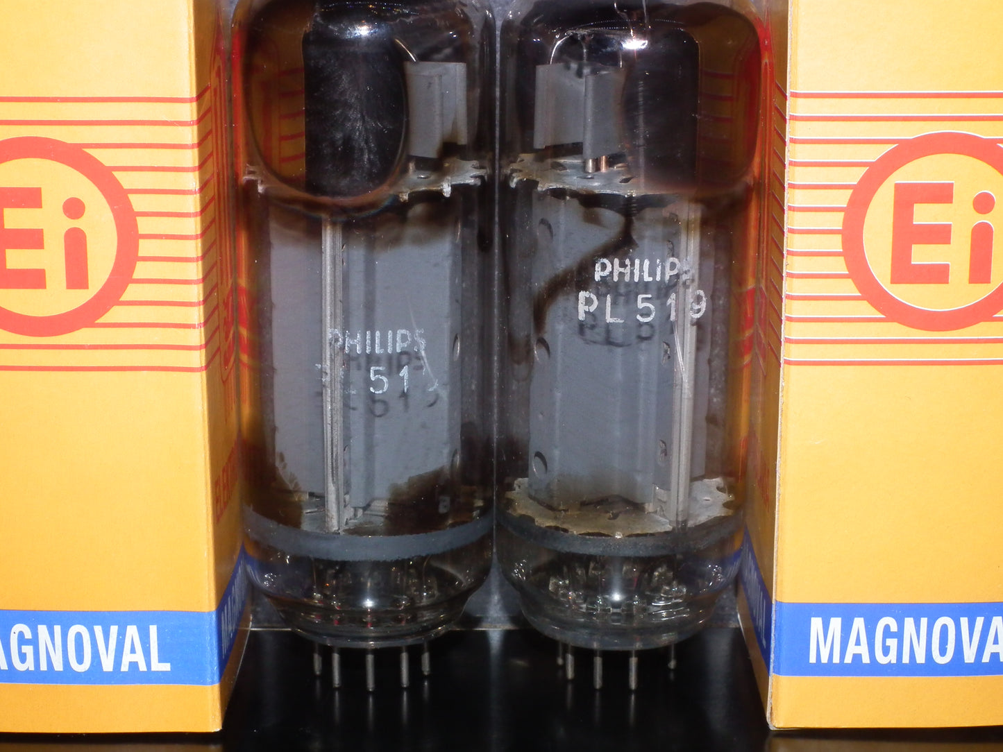 PL519 Mullard Philips 40KG6 PLATINUM Matched PAIR EAR Used Tested